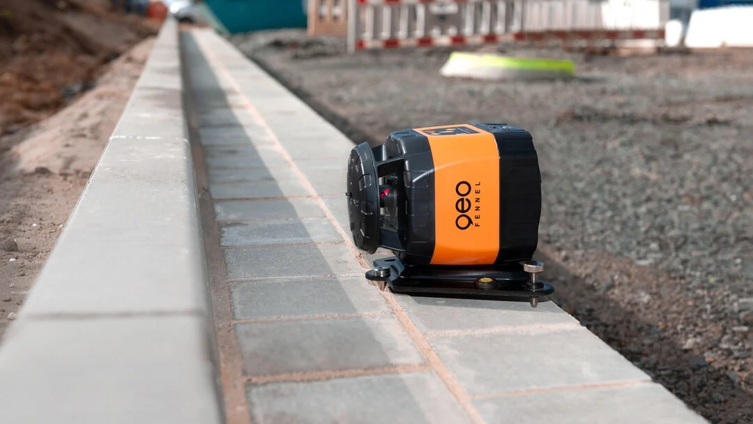 Máy laser xoay 1200m FL 245HV+ - Geo Fennel - Ảnh 7 | Le Quoc Equipment