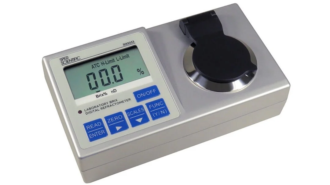 Refractometer for measuring refractive index nD, sweetness 300033 - Sper Scientific
