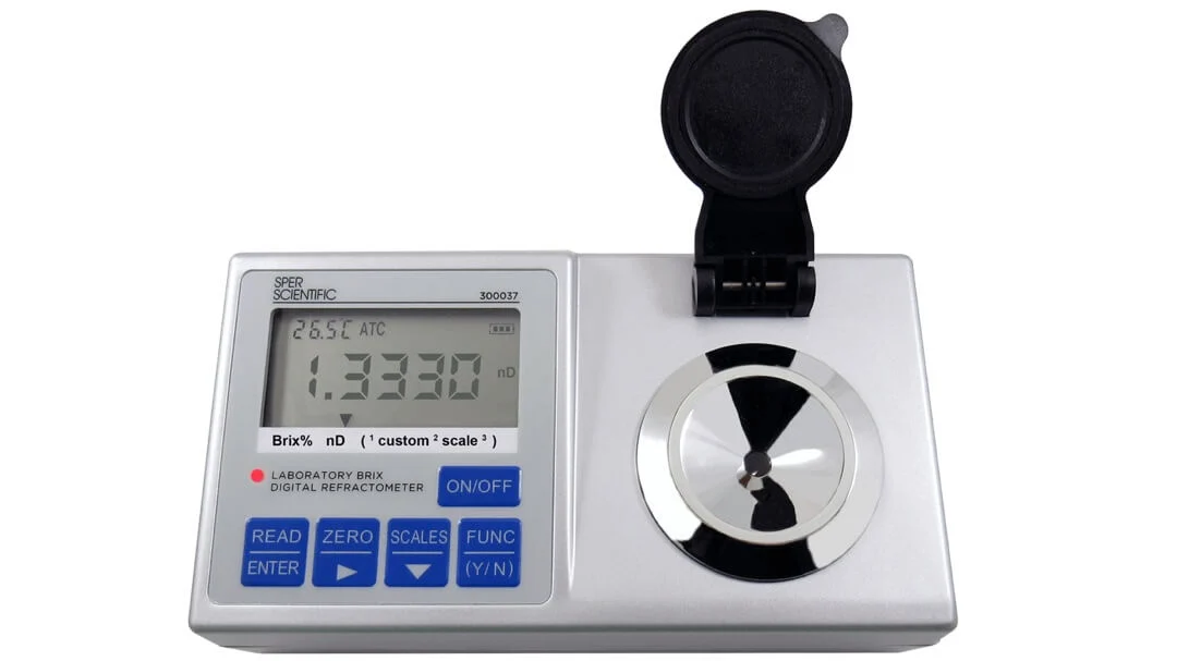 Programmable Refractometer 300037 - Sper Scientific