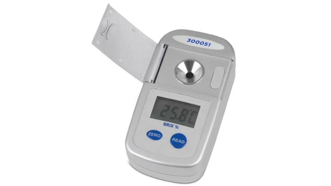 Brix Meter - Sweetness 0 ~ 65% 300051 - Sper Scientific - Image 2 | Le Quoc Equipment